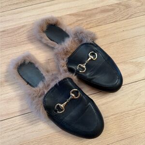 Gucci like mules with fur lining. So comfy and cozy. Size 37.